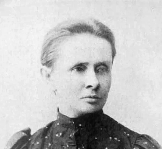 Олена Косач